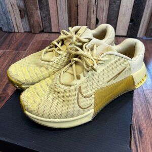 Nike Metcon 9 sneakers